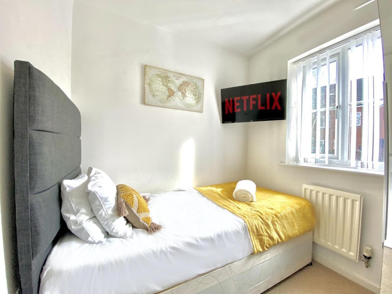 Walsall Group Accommodation Екстер'єр фото