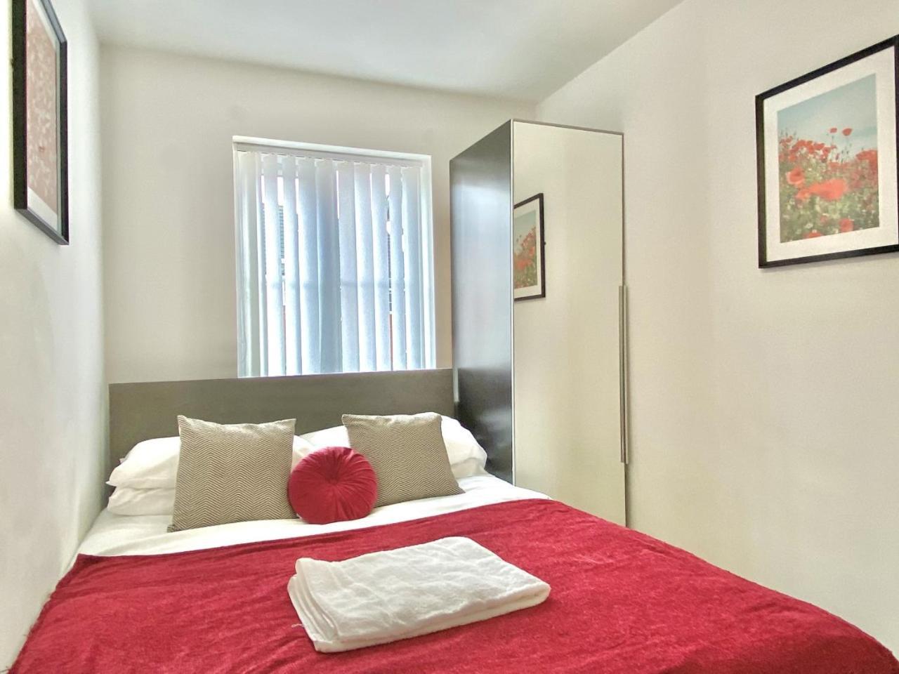 Walsall Group Accommodation Екстер'єр фото